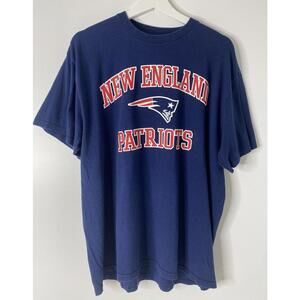 New England Patriots NFL Team Apparel Men's Size Large Blue Shirt